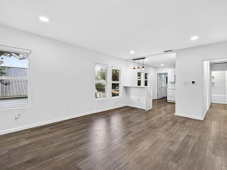 809 E Baker St #A — Photo 6