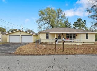 388 N D St, Centerton, AR 72719