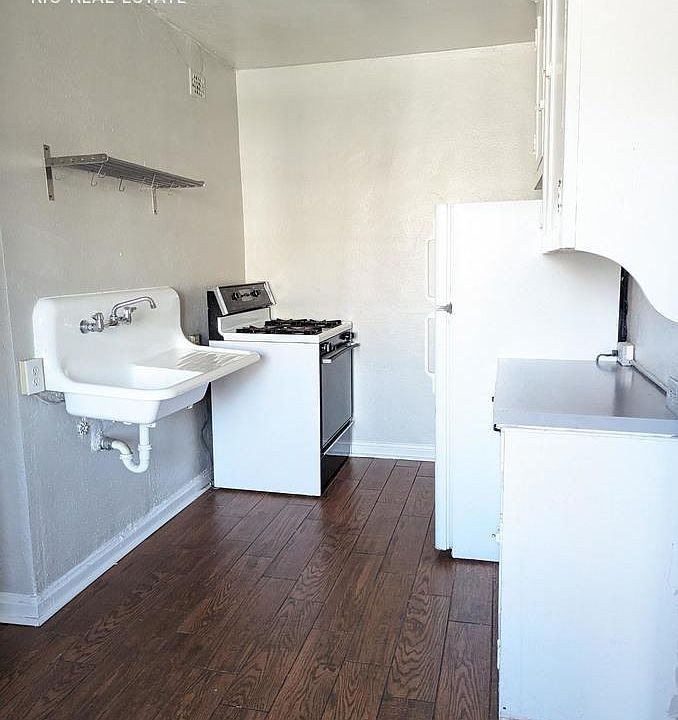 1st image of 1320 E 14th Ave #3