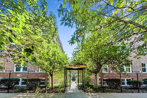 917 W Sunnyside Ave #2S Photo 1