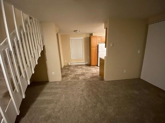 Living room & Kitchen