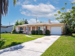 6084 51st Ave N, Kenneth City, FL 33709