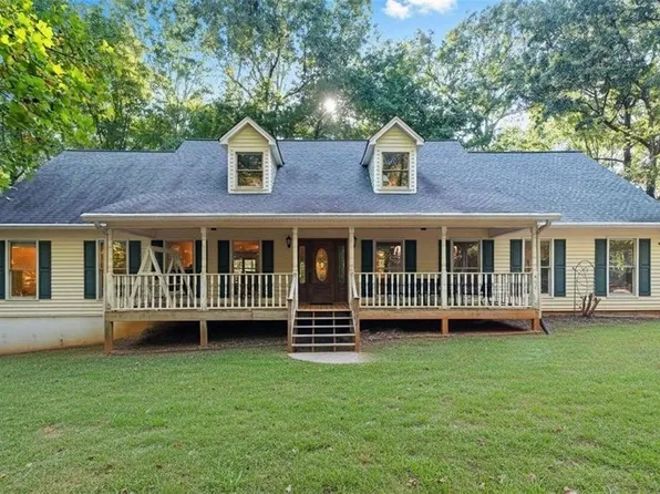 330 Curtis Rd W, Canton, GA 30115