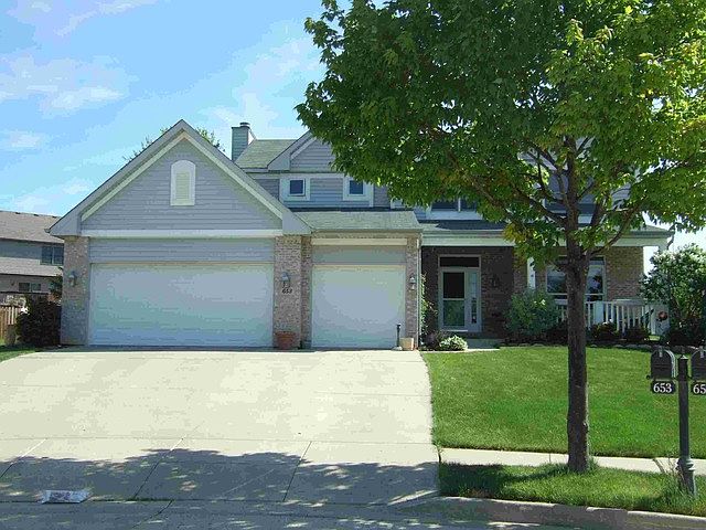 1st image of 653 Brierwood Ct