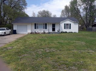 112 Main St, Osage City, KS 66523
