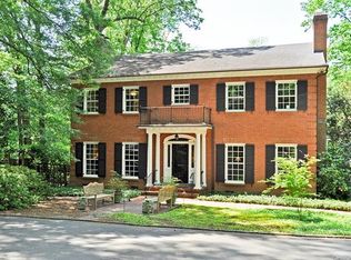 2034 Pinewood Cres, Charlotte, NC 28211