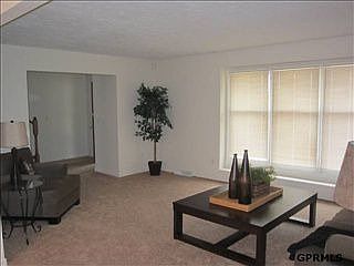 4th image of 5138 Eastridge Dr