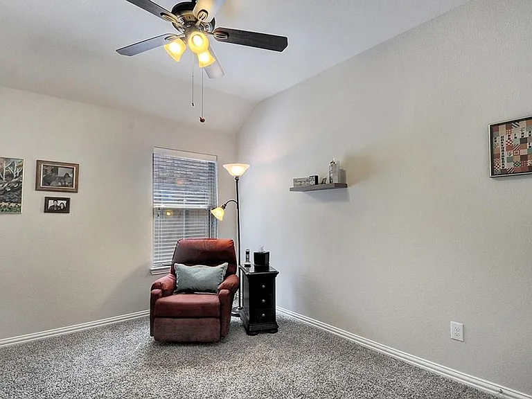 6004 Fremont Dr — Photo 15