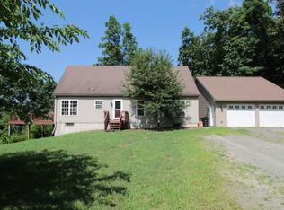 646 Tilbury Hill Rd, Endicott, NY 13760