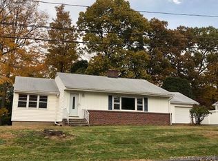 68 Robin Hill Rd, Meriden, CT 06450
