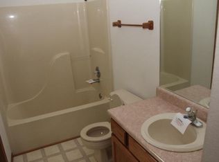 1135 N Fork St, Branson, MO 65616