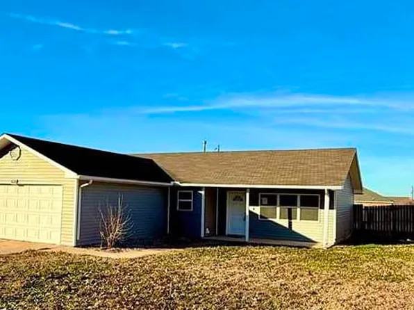 606 Hampton Dr, Ponca City, OK 74601