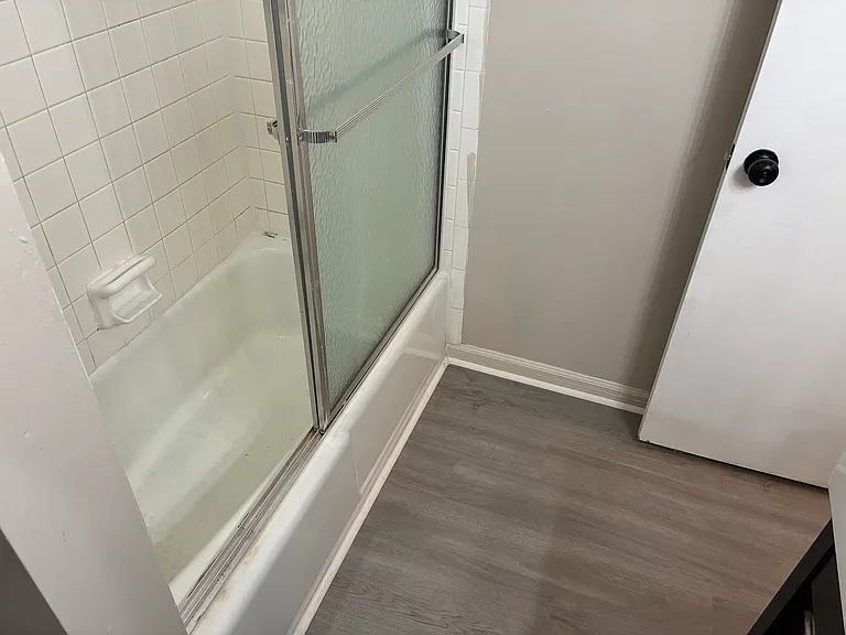 3424 Sutherland Dr — Photo 14