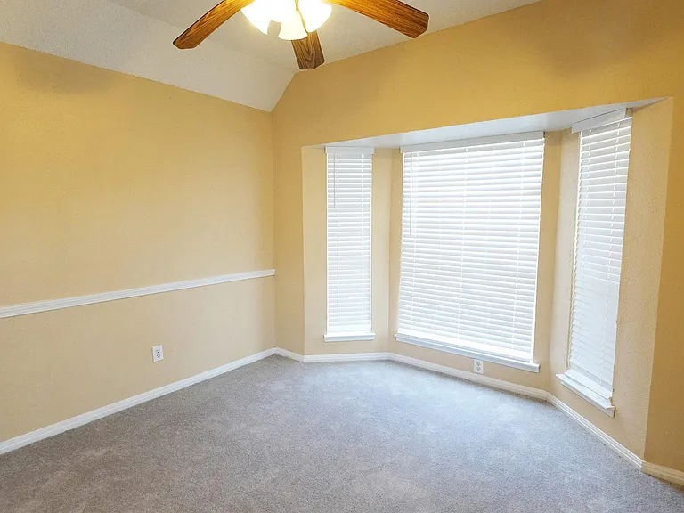 1203 Beckwood Cir — Photo 24