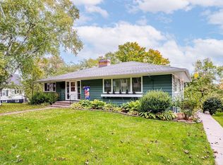 4620 W 8th St, Duluth, MN 55807