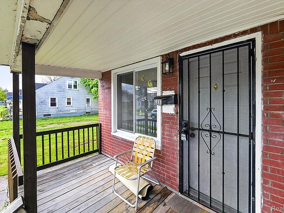 5th image of 6881 Brace St