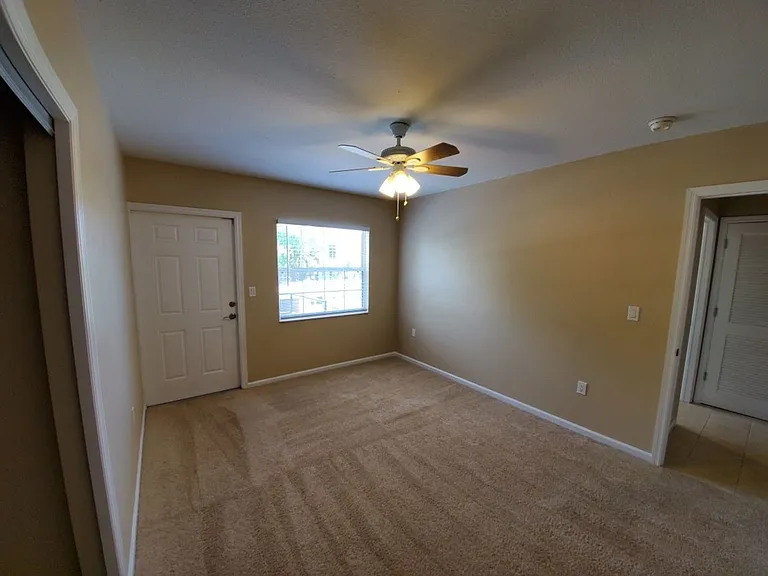 Citadel Apartments of Venice at Nolan Park — Photo 14