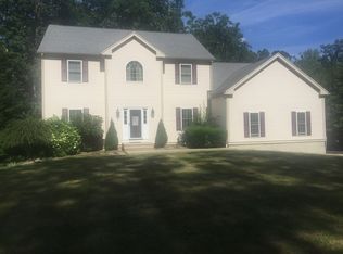 45 Daniels Rd, Charlton, MA 01507