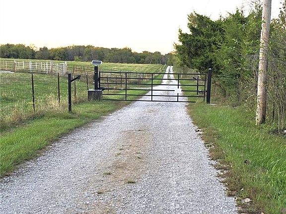 3rd image of 30808 E County Line Rd