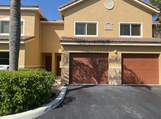 600 Scotia Dr APT 107, Hypoluxo, FL 33462