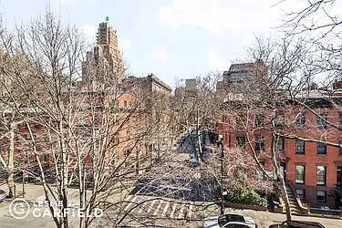 Rented by Leslie J. Garfield