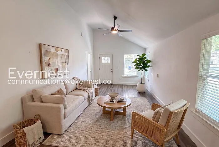 4 bed, 2.0 bath, 1338 sqft, $1,945 — Photo 3