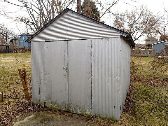 4th image of 6512 Grace St