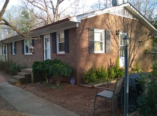 832 Oakdale Dr, Hillsborough, NC 27278