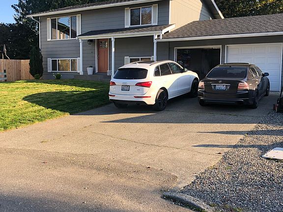 3rd image of 6709 19th Dr NE