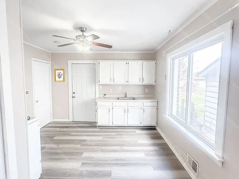 1578 Chestnut St #1 — Photo 5