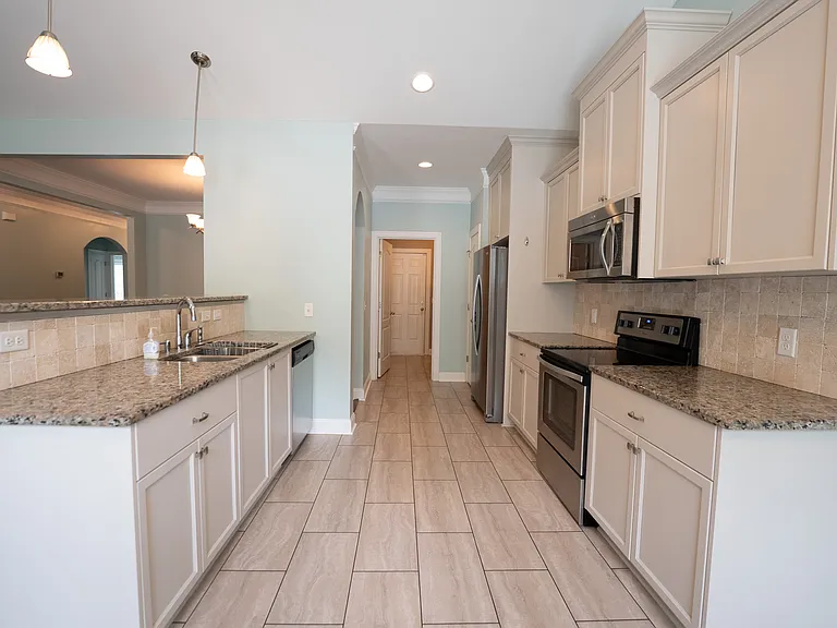 117 Laguna Way — Photo 18