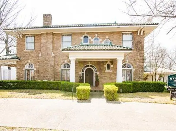 323 W Oak St, El Dorado, AR 71730