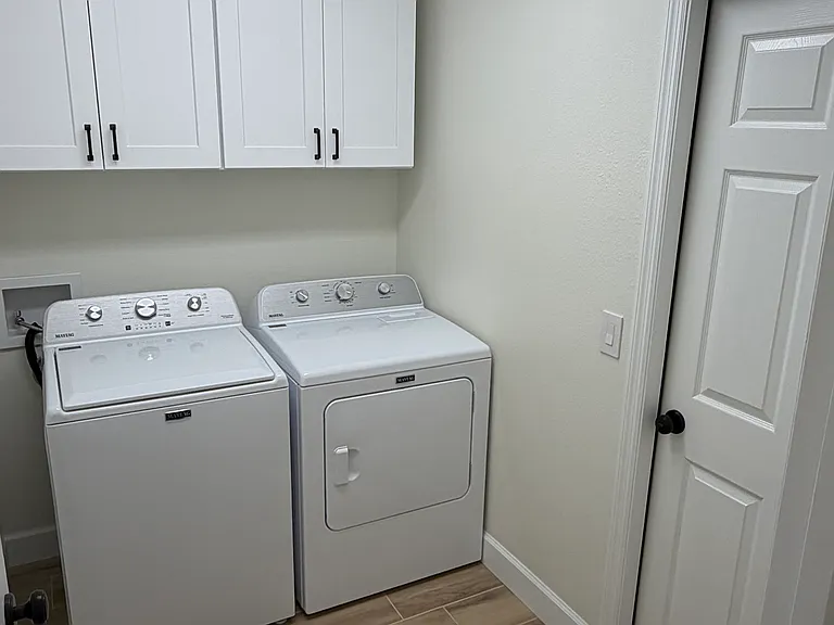 2921 Blackburn Ave — Photo 12