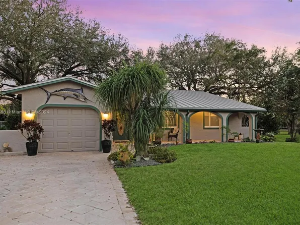 3125 SW 144th Ter, Davie, FL 33330