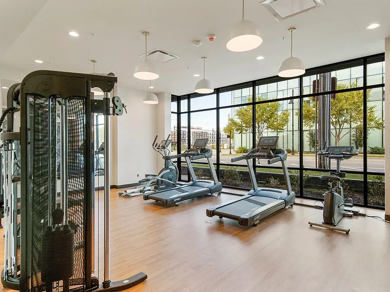One Eleven Greenwood - Save Up to $500 OFF Your 1st Month's Rent! Move-In Deadlines Apply, Apply ... — Photo 25