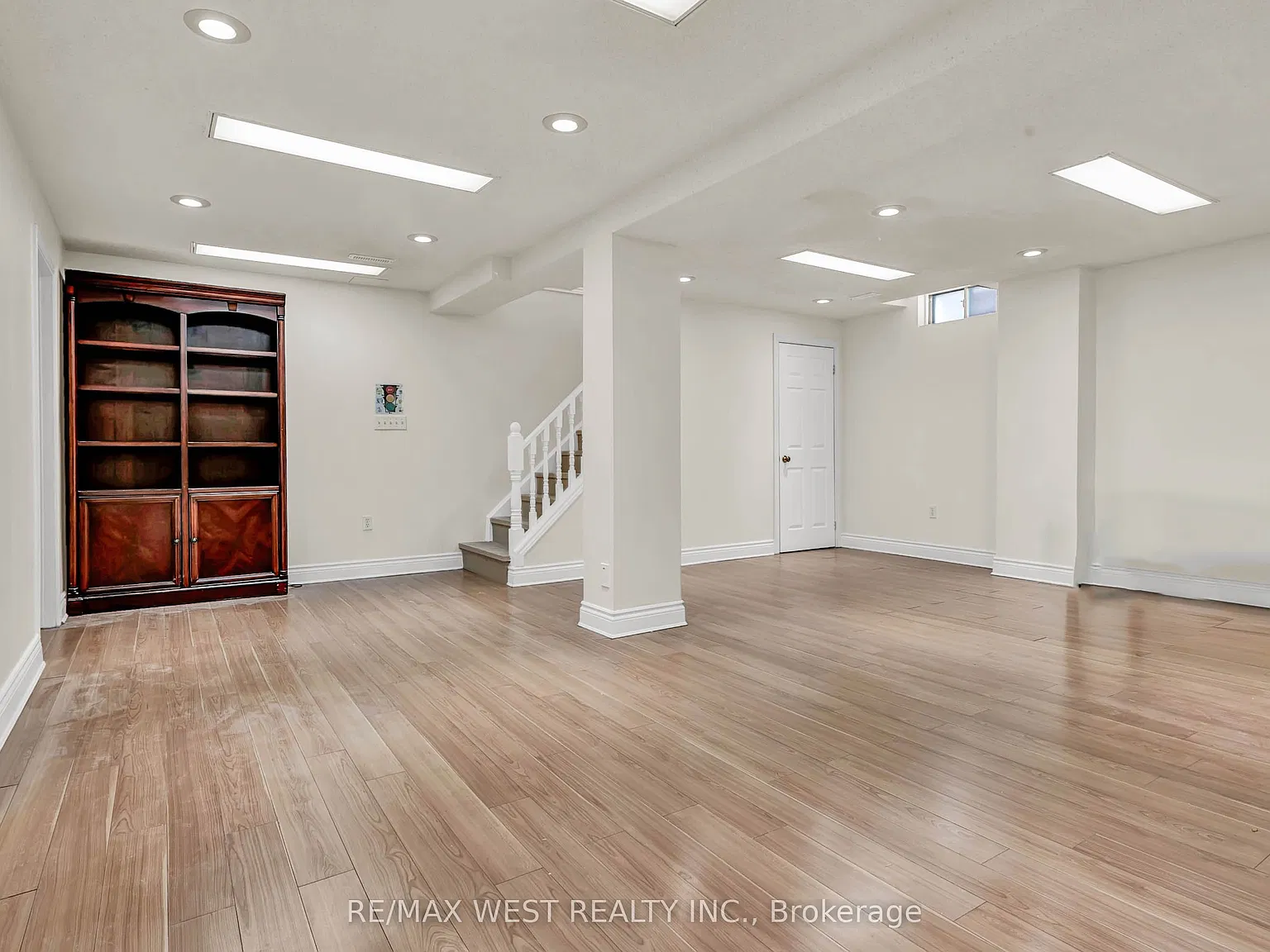 2 bed, $1,800 — Photo 2