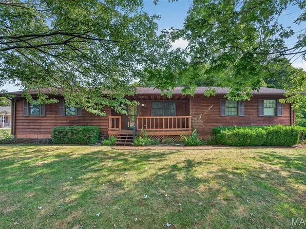 3486 Pierland Dr, Pocahontas, IL 62275