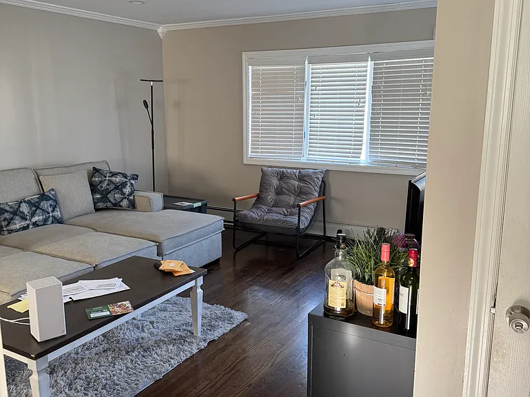 18 Seymore Ln — Photo 6