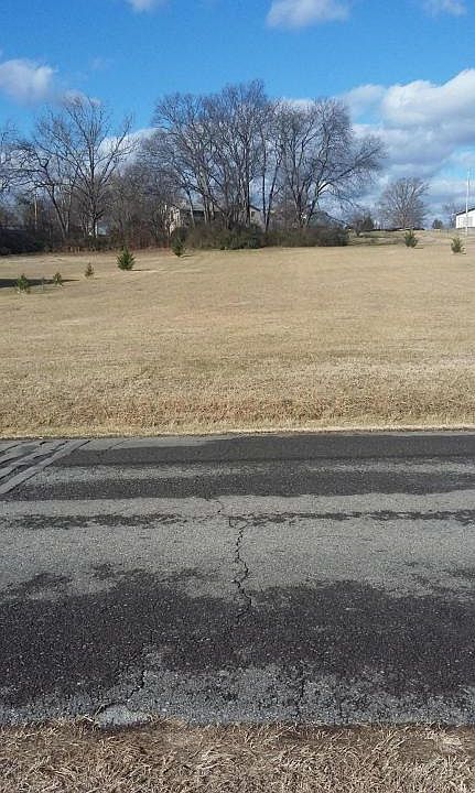 1st image of 4012 Acorn Dr