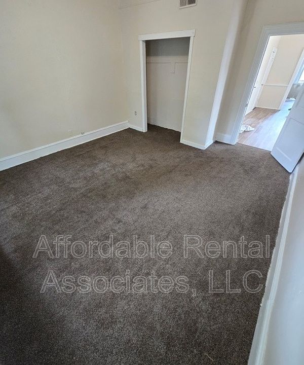 1st image of 1222 S 17th St