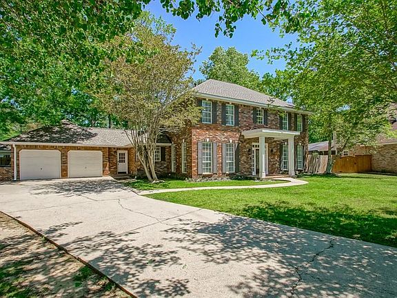 2nd image of 80 Forest Green Dr