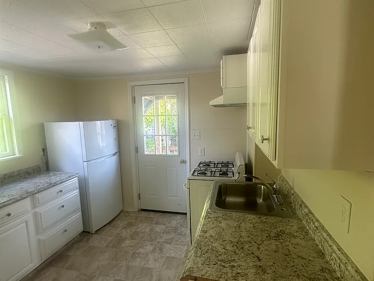 12 Jay St #3 — Photo 1