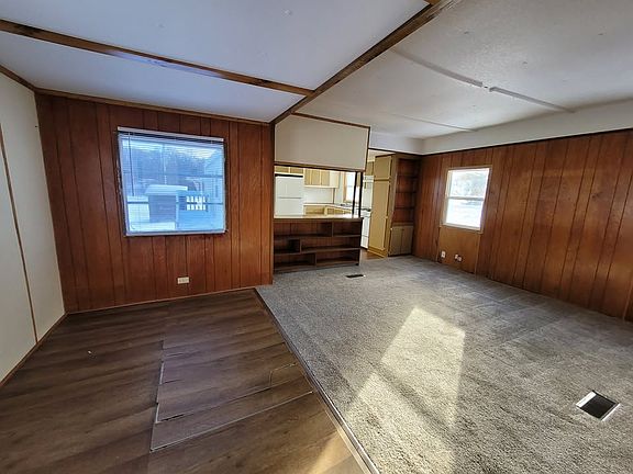 4th image of 500 Pioneer Rd #4