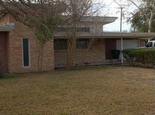 424 W 5th St, Alice, TX 78332