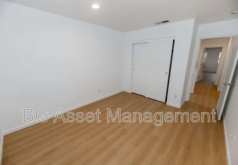 128 Kingfisher St — Photo 18