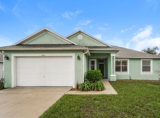 6033 Live Oak Dr, Winter Haven, FL 33880