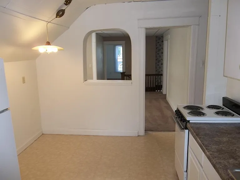 421 S Main St #2 — Photo 9