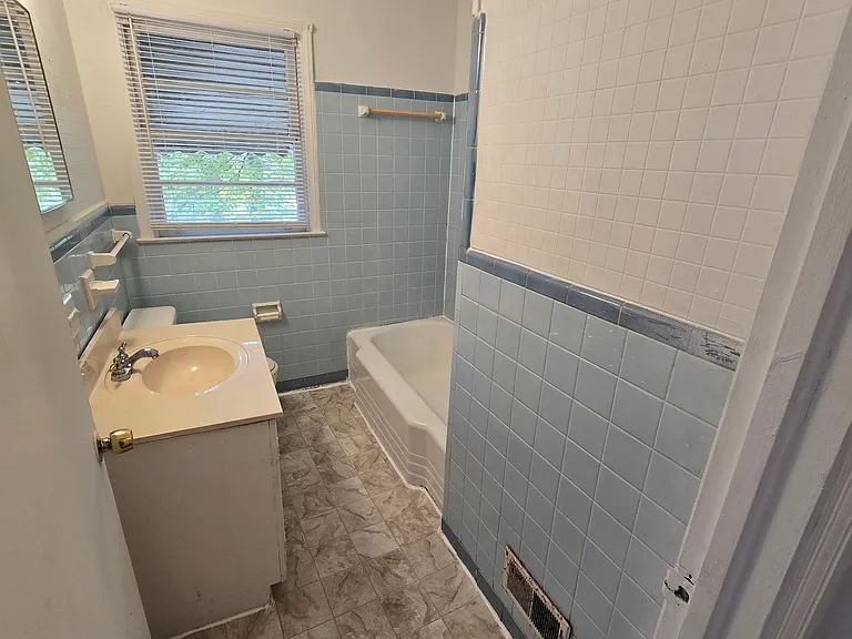 2102 Long Shadow Ln — Photo 19