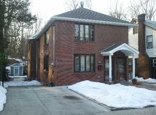 43 Ave, Little Neck, NY 11363