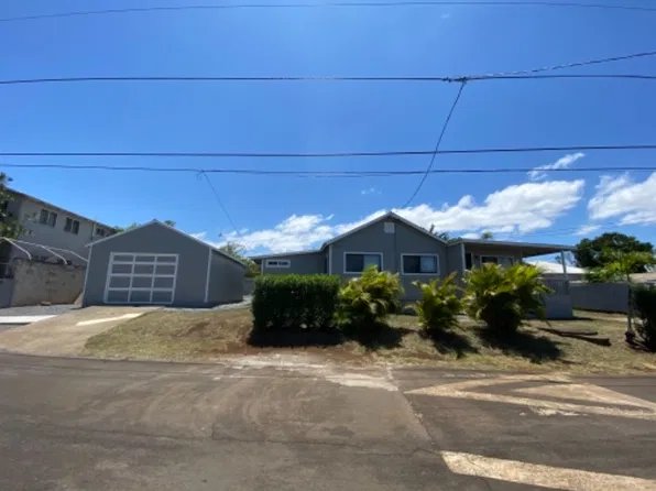 952 Olioli St #A, Makawao, HI 96768